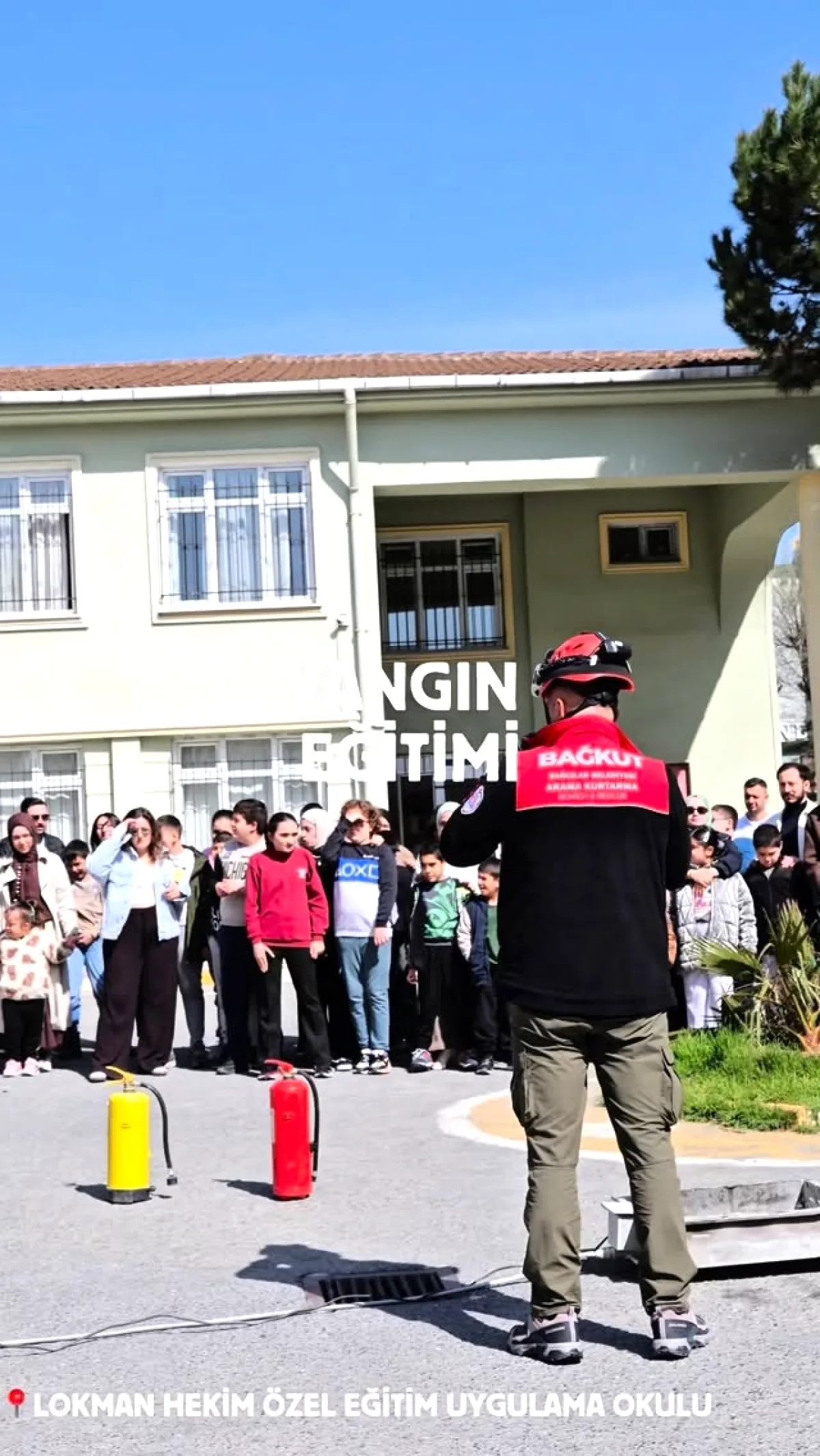 Bağcılar'da Özel Eğitim Okulunda Afet Bilinci Eğitimi Bağcılar'da Özel Eğitim Okulunda Afet Bilinci Eğitimi