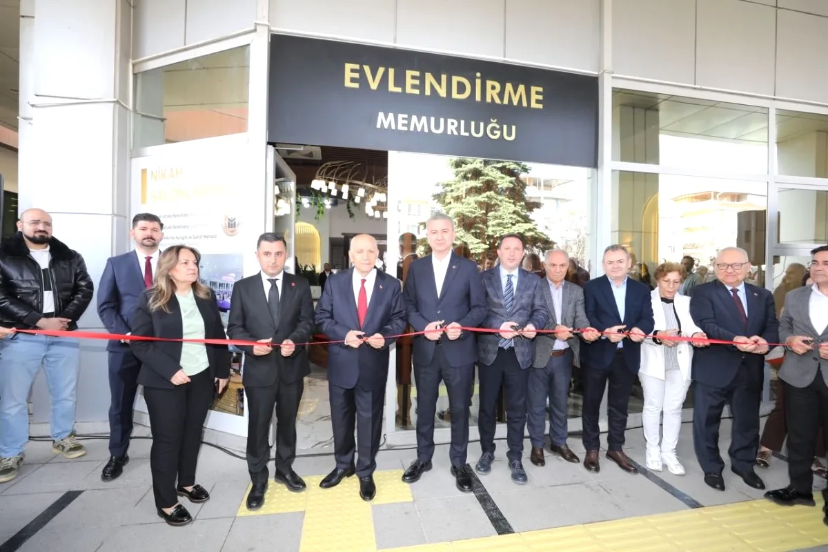 Yenimahalle'de Evlendirme Memurluğu Modernleşti: Nikah Deneyimi Yenilendi Yenimahalle'de Evlendirme Memurluğu Modernleşti: Nikah Deneyimi Yenilendi
