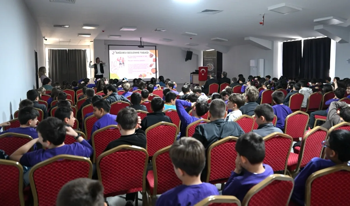 BTSO 5. Yılda 11 Bin Öğrenciye Güvenilir Gıda Eğitimi Verdi BTSO 5. Yılda 11 Bin Öğrenciye Güvenilir Gıda Eğitimi Verdi