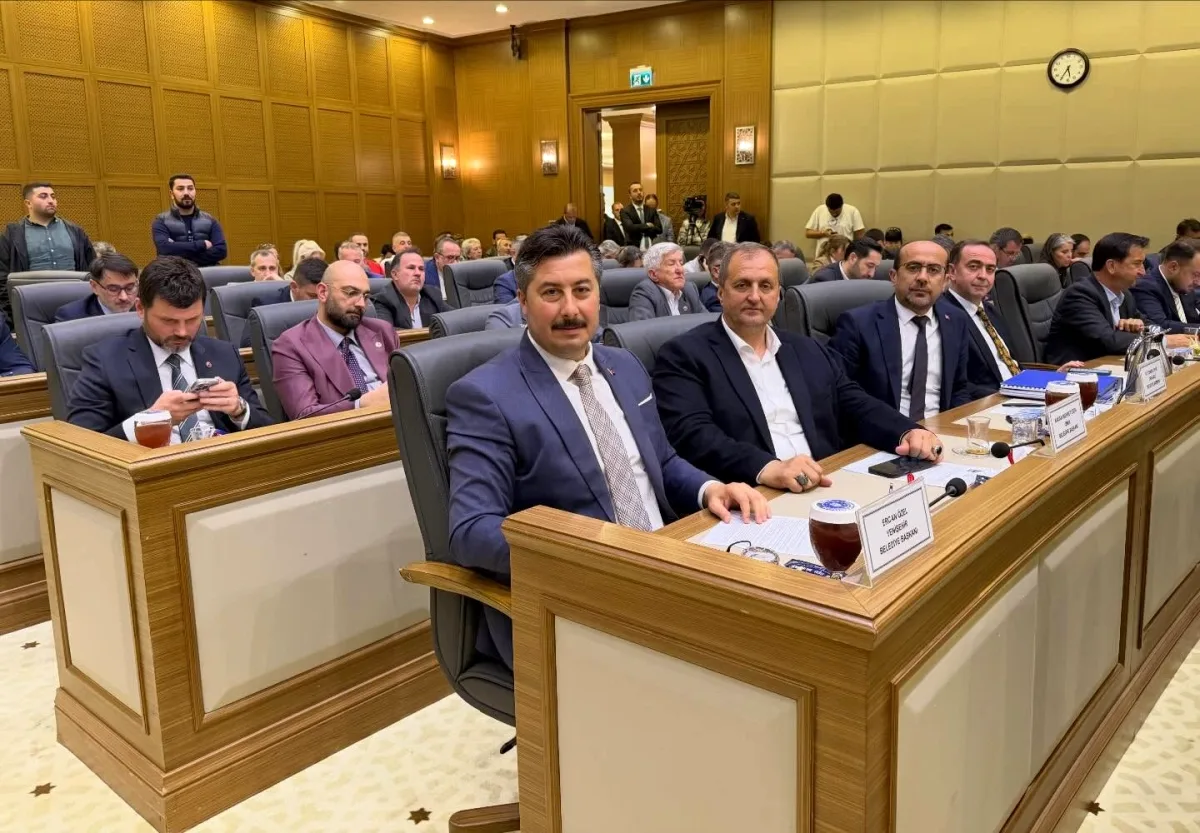 Bursa Büyükşehir Meclisi Nisan Toplantısı Şahin Biba Başkanlığında Yapıldı Bursa Büyükşehir Meclisi Nisan Toplantısı Şahin Biba Başkanlığında Yapıldı