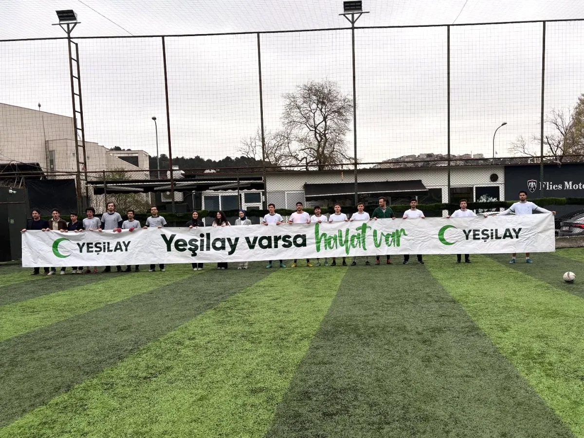 Yeşilay Beykoz, Üniversiteli Gençlerle Bağımlılık Karşıtı Halı Saha Maçı Düzenledi Yeşilay Beykoz, Üniversiteli Gençlerle Bağımlılık Karşıtı Halı Saha Maçı Düzenledi