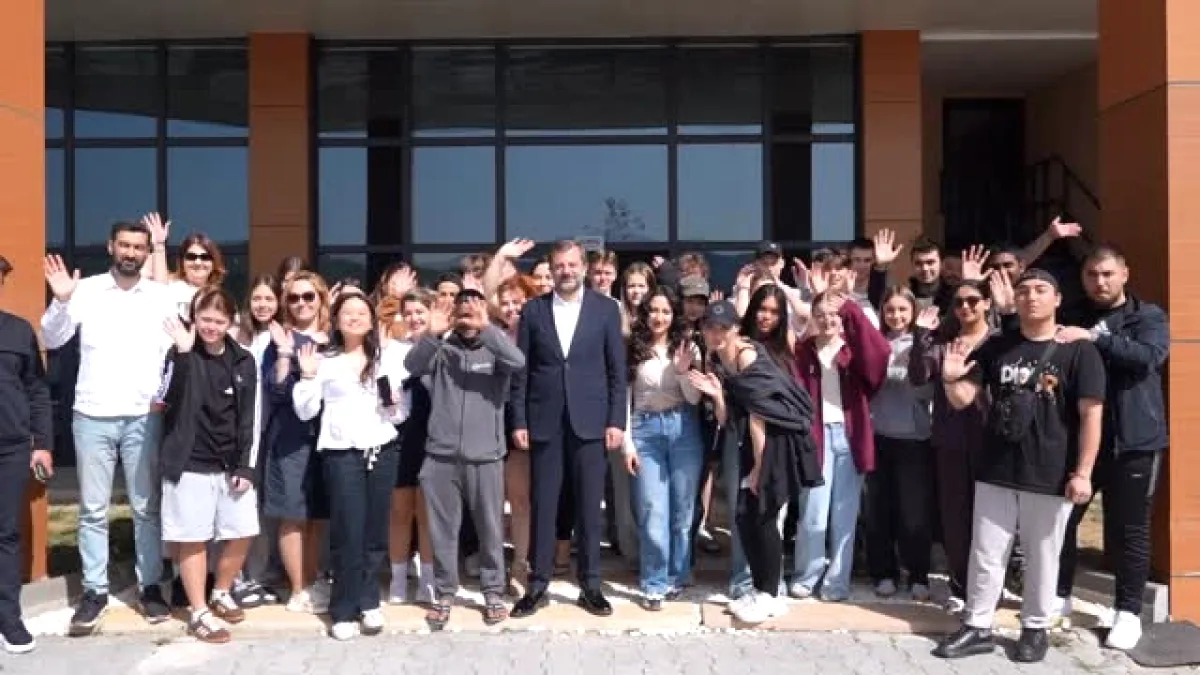 Gürsu'daki Gençler Avrupa'ya Açılıyor: Yurt Dışı Fırsatları Geliyor Gürsu'daki Gençler Avrupa'ya Açılıyor: Yurt Dışı Fırsatları Geliyor