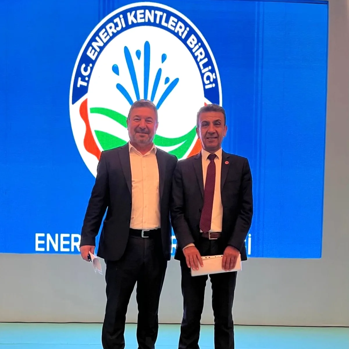 İzmit'ten Enerji Kentler Birliği'ne Üst Düzey Katılım İzmit'ten Enerji Kentler Birliği'ne Üst Düzey Katılım