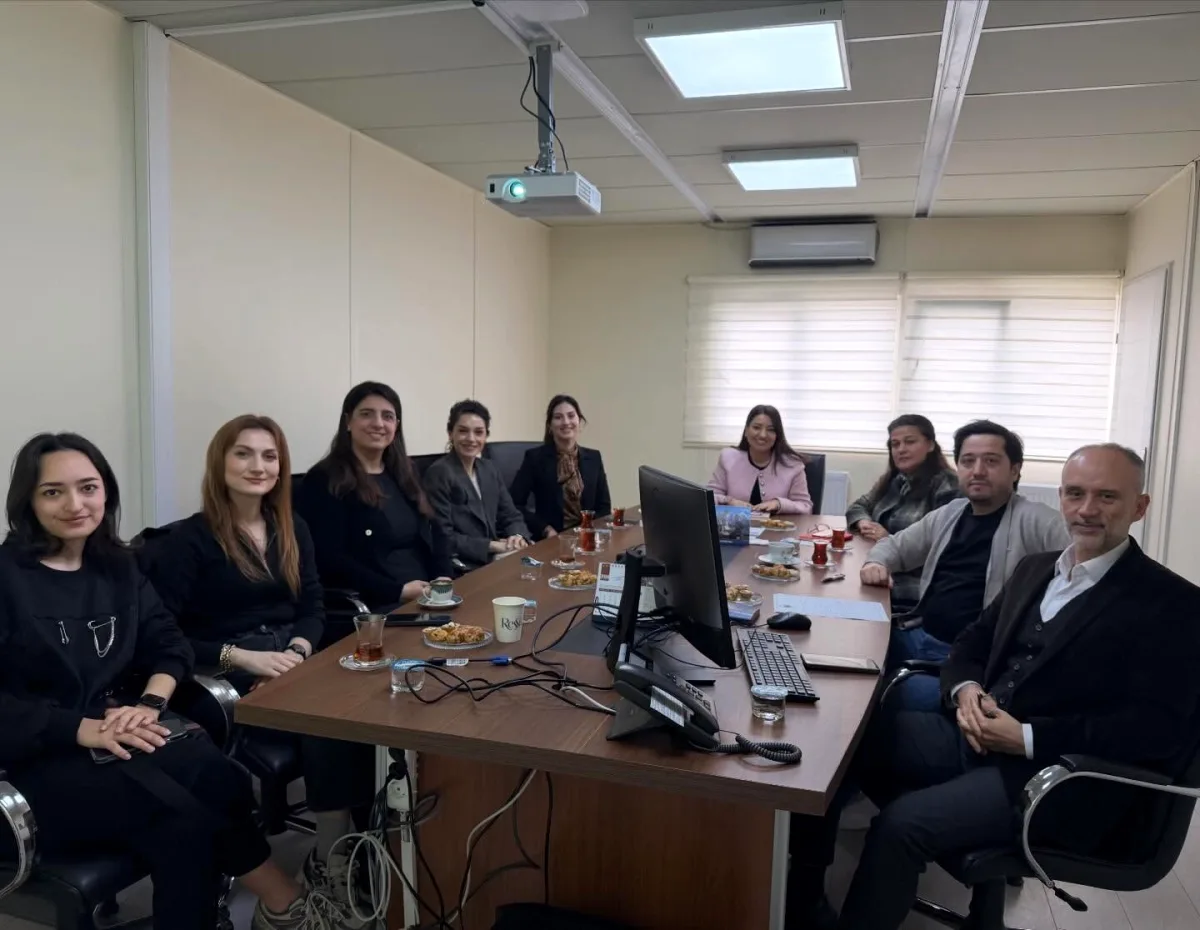 Hamidiye Diş Hekimliği Fakültesi Dış Paydaş Toplantısı Düzenledi Hamidiye Diş Hekimliği Fakültesi Dış Paydaş Toplantısı Düzenledi
