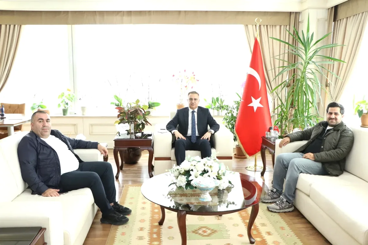 Sancaktepe'de İş Dünyası ve Yerel Yönetim Buluşması Sancaktepe'de İş Dünyası ve Yerel Yönetim Buluşması