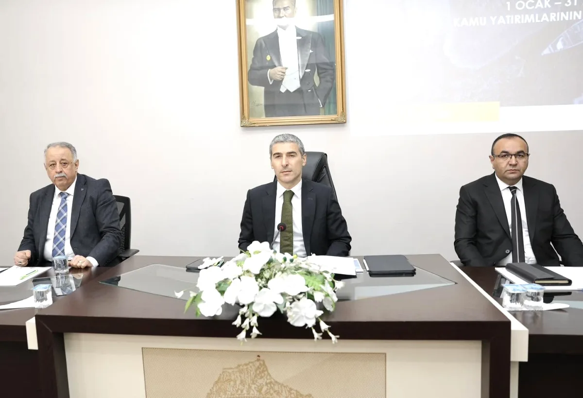 Sandıklı Belediyesi İl Koordinasyon Toplantısı'na Katıldı Sandıklı Belediyesi İl Koordinasyon Toplantısı'na Katıldı