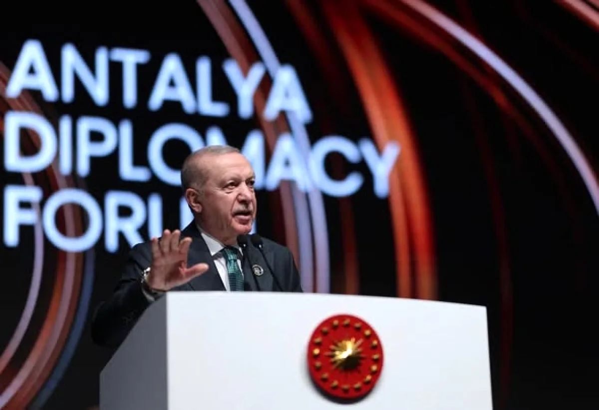 AK Partili Aydemir, Antalya Diplomasi Forumu'nda Gençliğin Sesini Duyurdu AK Partili Aydemir, Antalya Diplomasi Forumu'nda Gençliğin Sesini Duyurdu
