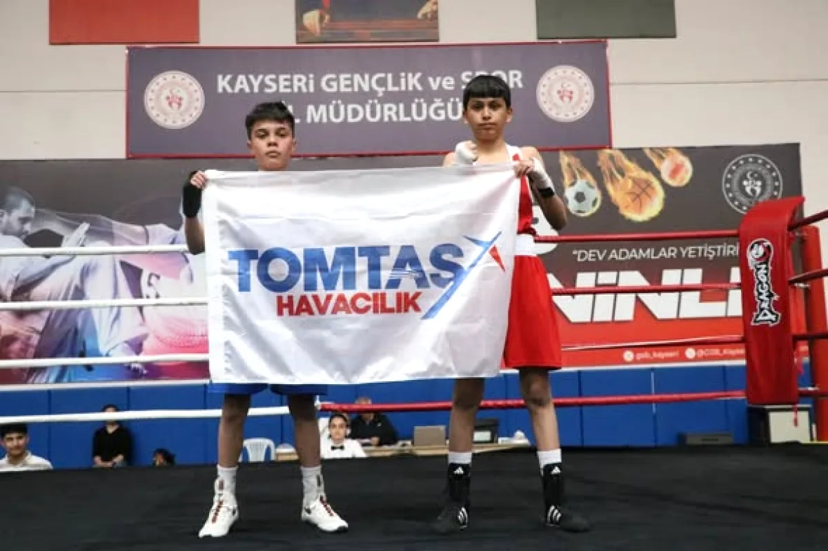 Kayseri'de Valilik Kupası Boks Müsabakaları Start Aldı Kayseri'de Valilik Kupası Boks Müsabakaları Start Aldı