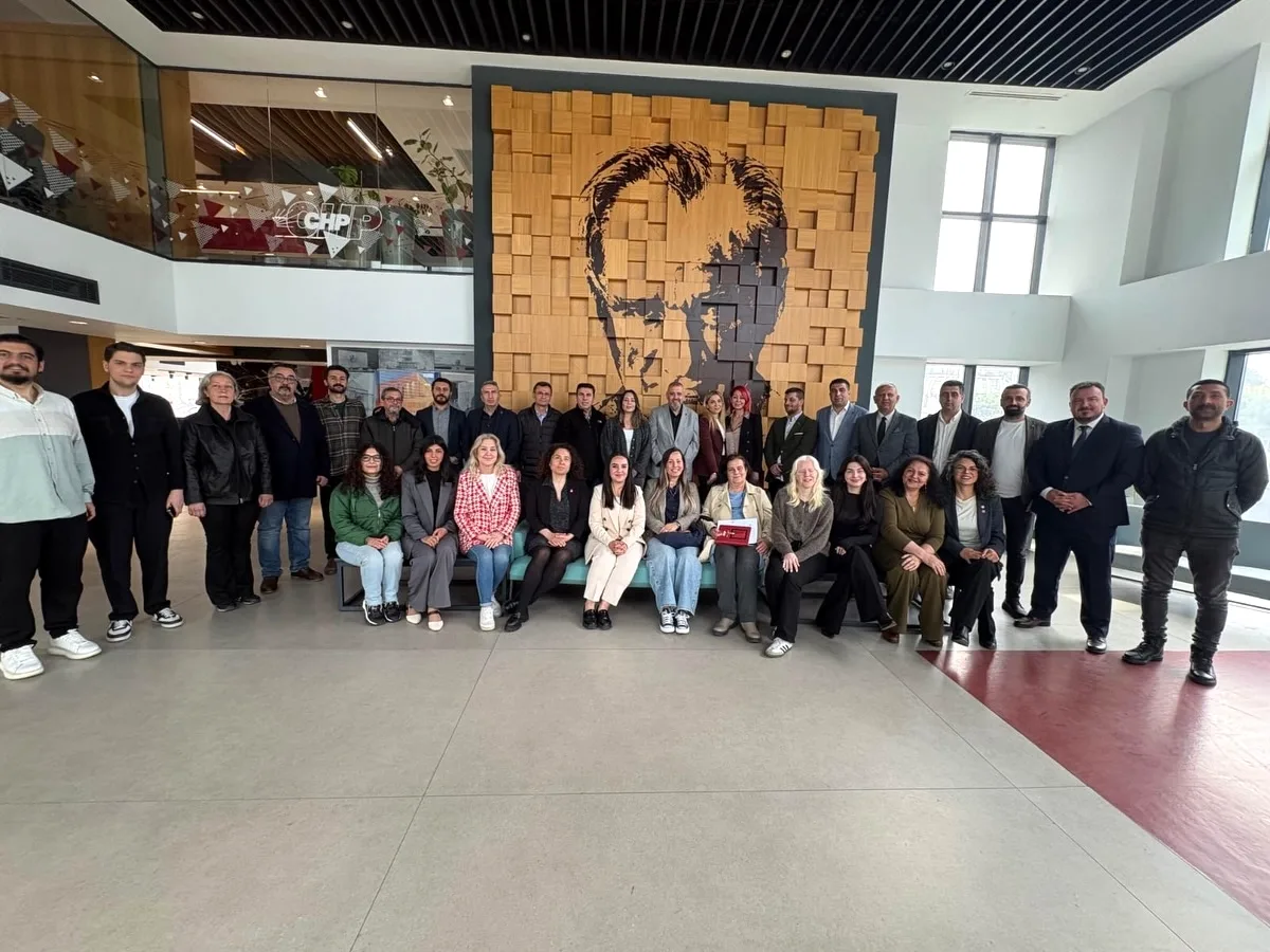 CHP Beykoz Kent Yoksulluğu Toplantısı Düzenledi CHP Beykoz Kent Yoksulluğu Toplantısı Düzenledi