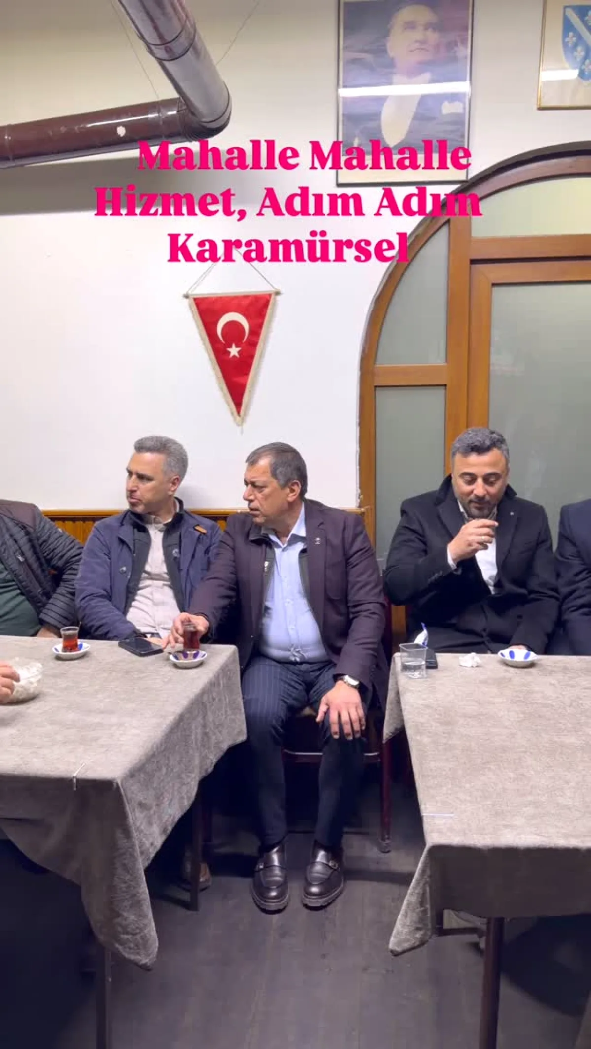 AK Parti Karamürsel'de Muhtarlarla İstişare: Karapınar Mahallesi'nde Yerel Hizmetler Masaya Yatırıldı AK Parti Karamürsel'de Muhtarlarla İstişare: Karapınar Mahallesi'nde Yerel Hizmetler Masaya Yatırıldı