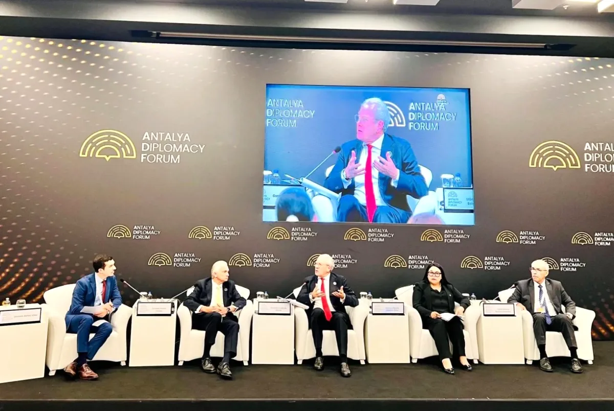 Antalya'da Latin Amerika ve Karayipler'in Geleceği Konuşuldu Antalya'da Latin Amerika ve Karayipler'in Geleceği Konuşuldu