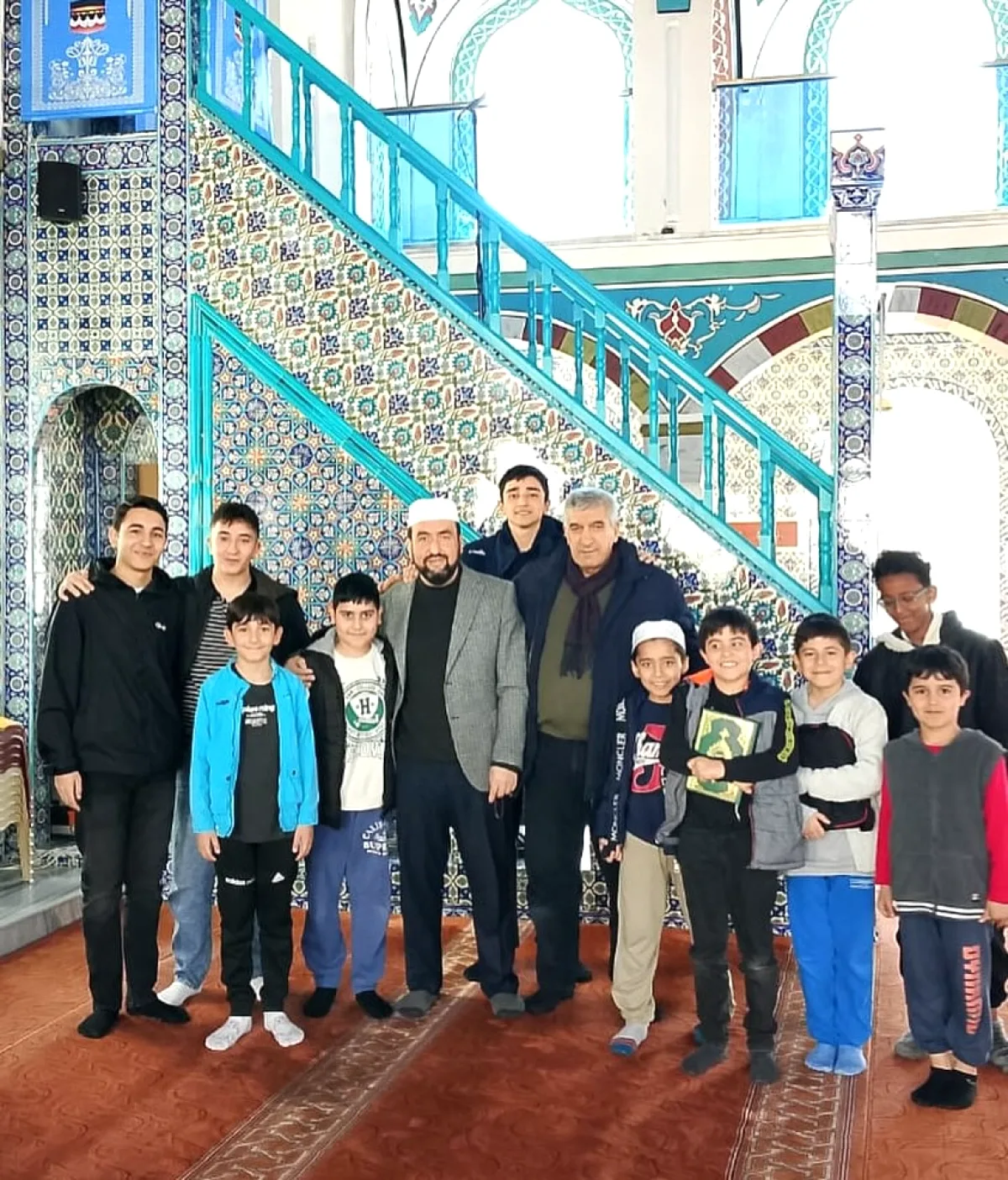 Avcılar'da Cami ve Gençlik Buluşması: Diyanet'in Gençlerle Bağı Güçleniyor Avcılar'da Cami ve Gençlik Buluşması: Diyanet'in Gençlerle Bağı Güçleniyor