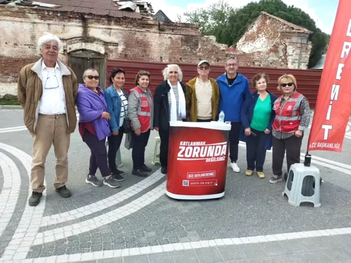 CHP'den Edremit Güre'de Üyelik Seferberliği: Pazar Günü Çalışma CHP'den Edremit Güre'de Üyelik Seferberliği: Pazar Günü Çalışma