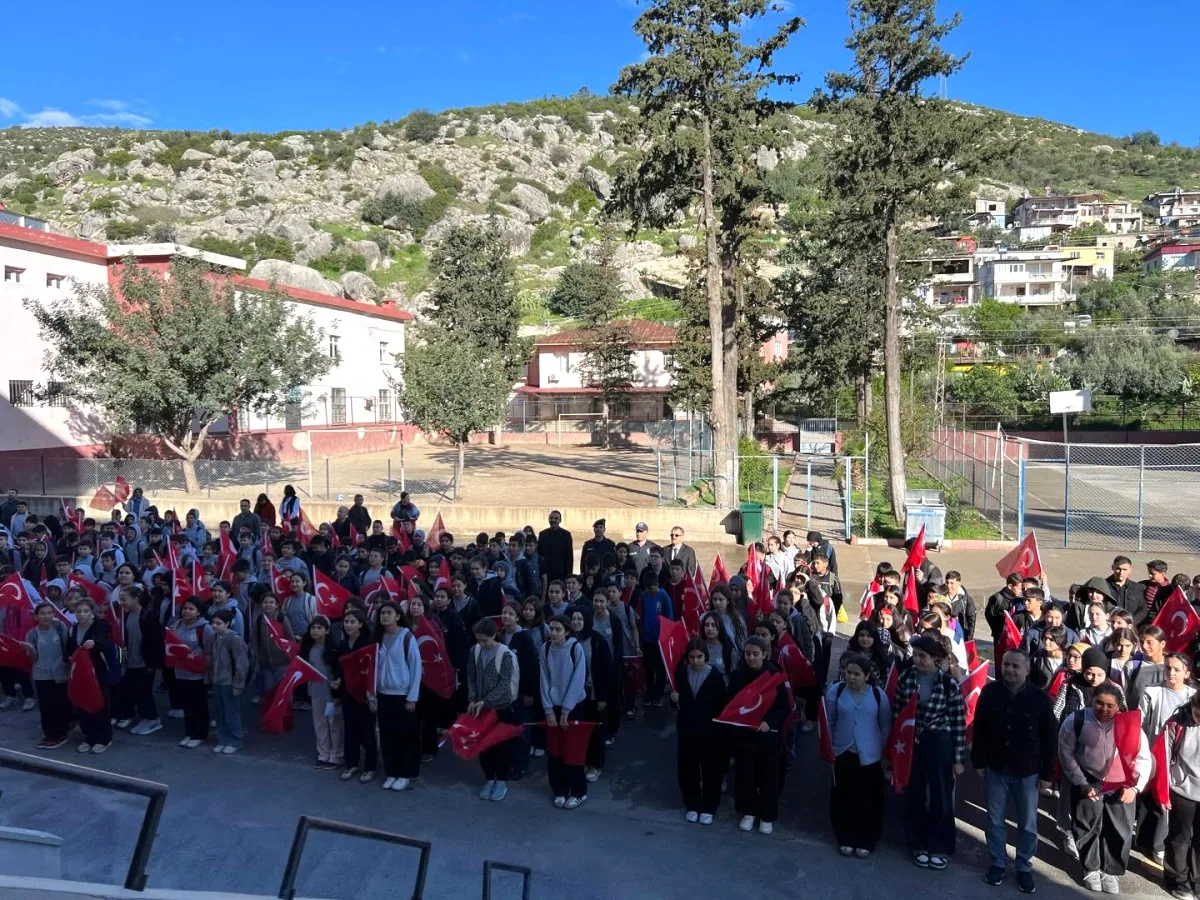 Okullarda Şiddet Sınırı: Karaisalı'da Güvenlik Değerlendirmesi Okullarda Şiddet Sınırı: Karaisalı'da Güvenlik Değerlendirmesi