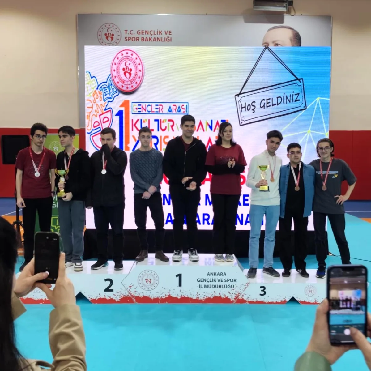 Şereflikoçhisar Fen Lisesi Ankara'da İl Üçüncüsü Oldu Şereflikoçhisar Fen Lisesi Ankara'da İl Üçüncüsü Oldu