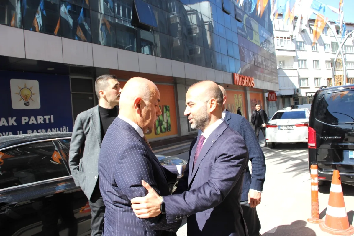 Vahit Kirişci Yalova'da AK Parti Teşkilatı ve Eğitim Platformu ile Buluştu Vahit Kirişci Yalova'da AK Parti Teşkilatı ve Eğitim Platformu ile Buluştu