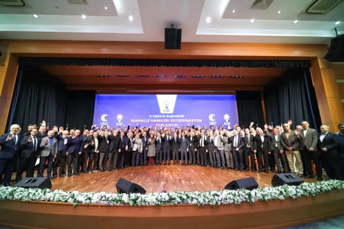 AK Parti İstanbul'da Mahalle Hamiliği Modelini Genişletiyor AK Parti İstanbul'da Mahalle Hamiliği Modelini Genişletiyor