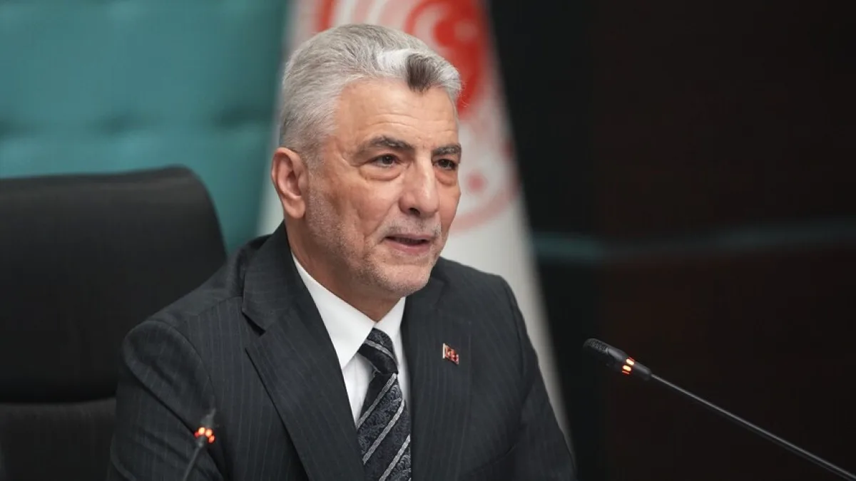 Ticaret Bakanı Bolat Kosova'da: İkili Ticaret ve Yatırım İşbirliği Masaya Yatırılacak Ticaret Bakanı Bolat Kosova'da: İkili Ticaret ve Yatırım İşbirliği Masaya Yatırılacak