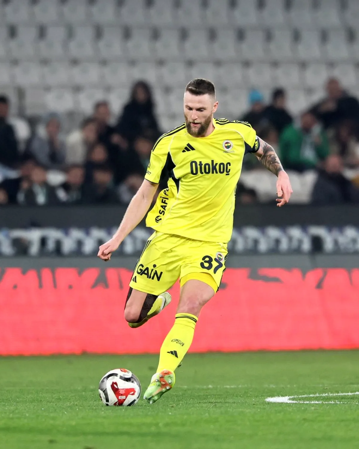 Fenerbahçe'nin Kritik Maçında Uzatma Heyecanı Fenerbahçe'nin Kritik Maçında Uzatma Heyecanı