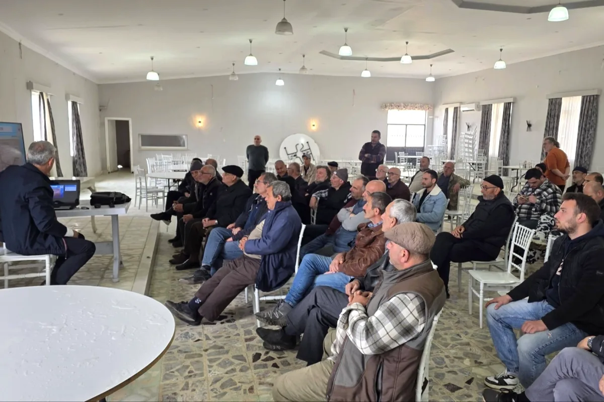Esenköy'de Çiftçilere Kritik Uyarı: 1 Temmuz'dan Sonra İlaç Alamayacaklar Esenköy'de Çiftçilere Kritik Uyarı: 1 Temmuz'dan Sonra İlaç Alamayacaklar