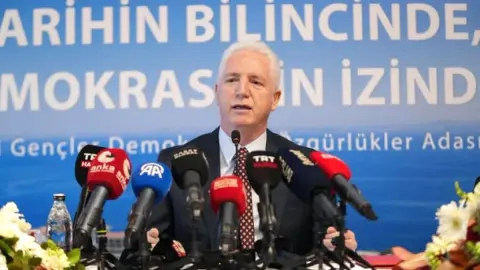 20 Bin Öğrenci Demokrasi ve Özgürlükler Adası'nda Tarihle Buluşacak