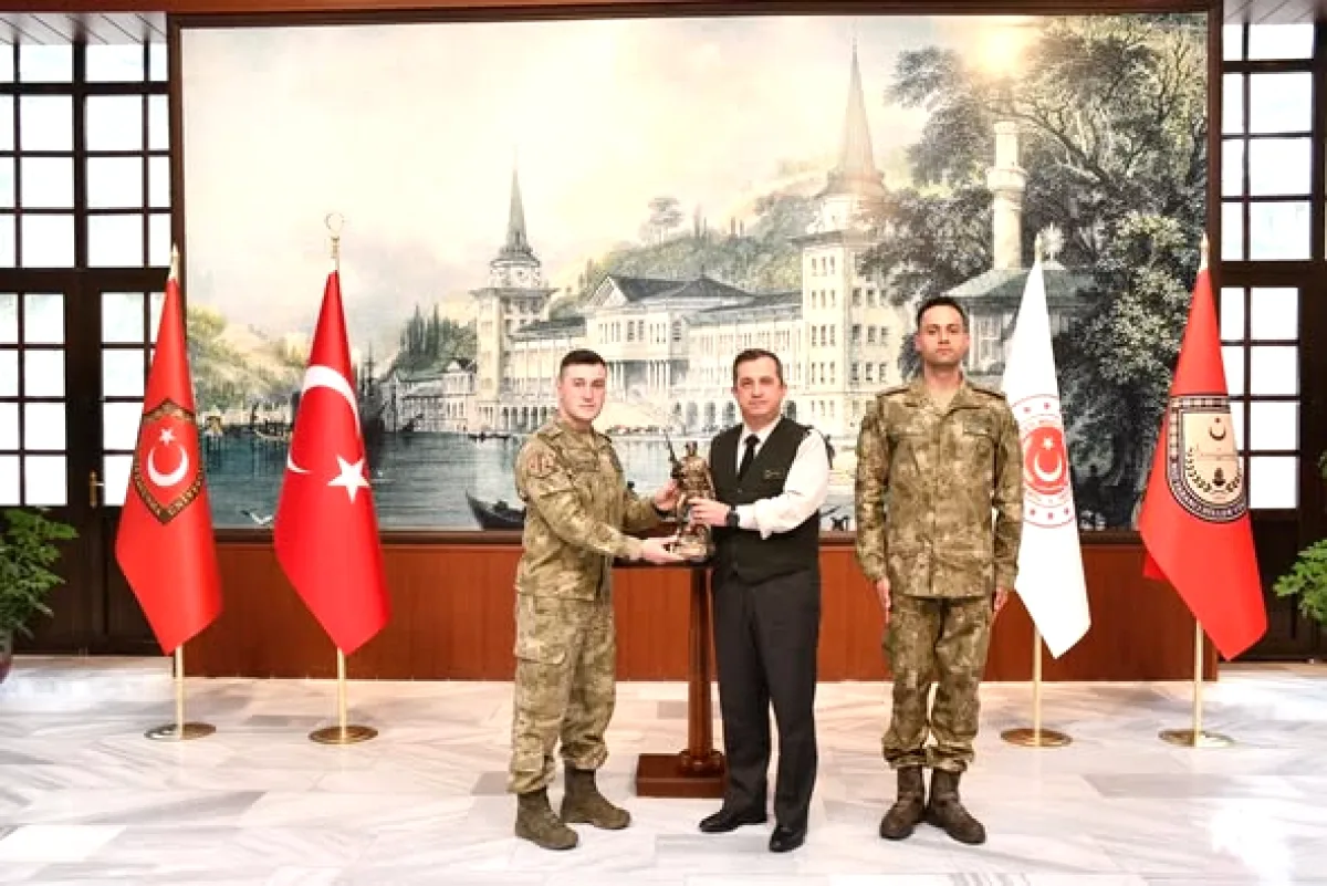 Geleceğin Komandoları Kuleli'de Dağcılık Eğitimi Alıyor Geleceğin Komandoları Kuleli'de Dağcılık Eğitimi Alıyor