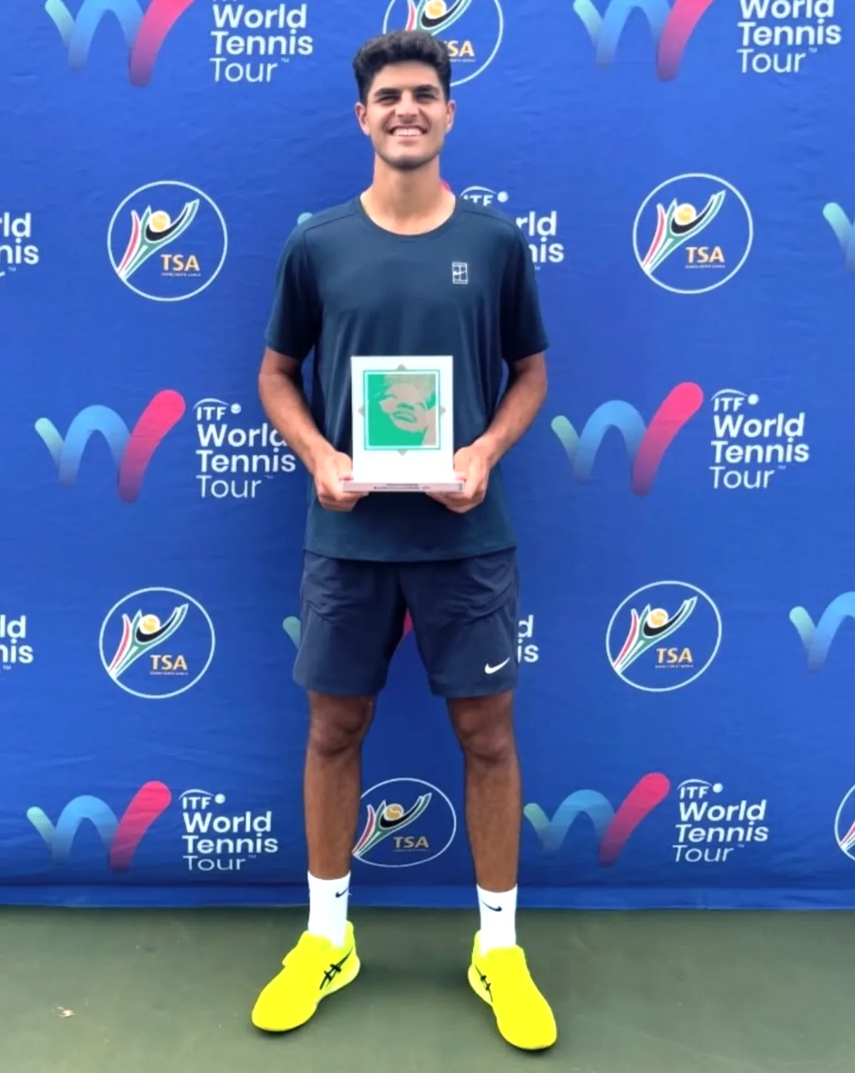 Milli Tenisçi Tuncay DURAN, Güney Afrika'da ITF M15 Şampiyonu Oldu Milli Tenisçi Tuncay DURAN, Güney Afrika'da ITF M15 Şampiyonu Oldu