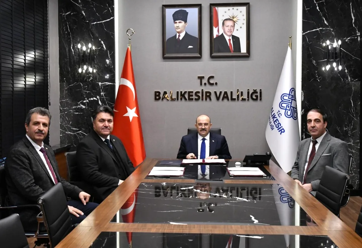 Balıkesir'de Deprem Riskine Karşı HAKUT Projesi Hayata Geçiyor Balıkesir'de Deprem Riskine Karşı HAKUT Projesi Hayata Geçiyor