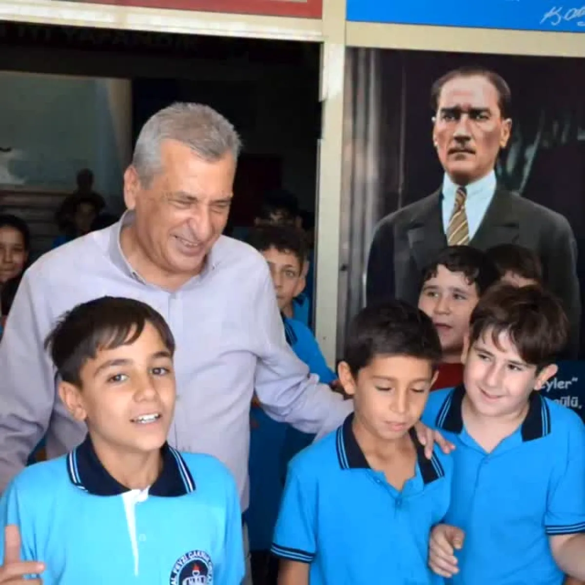 Öztürkmen'den 23 Nisan Mesajı: Milli Egemenliğin Çocuklara Armağanı Öztürkmen'den 23 Nisan Mesajı: Milli Egemenliğin Çocuklara Armağanı
