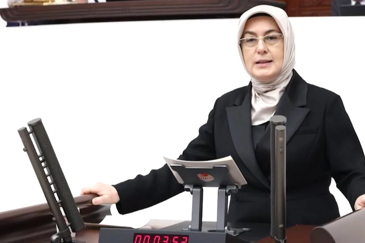 Meliha Akyol'dan 23 Nisan Mesajı: "Çocuklardan İlhamla Çalışacağız" Meliha Akyol'dan 23 Nisan Mesajı: "Çocuklardan İlhamla Çalışacağız"