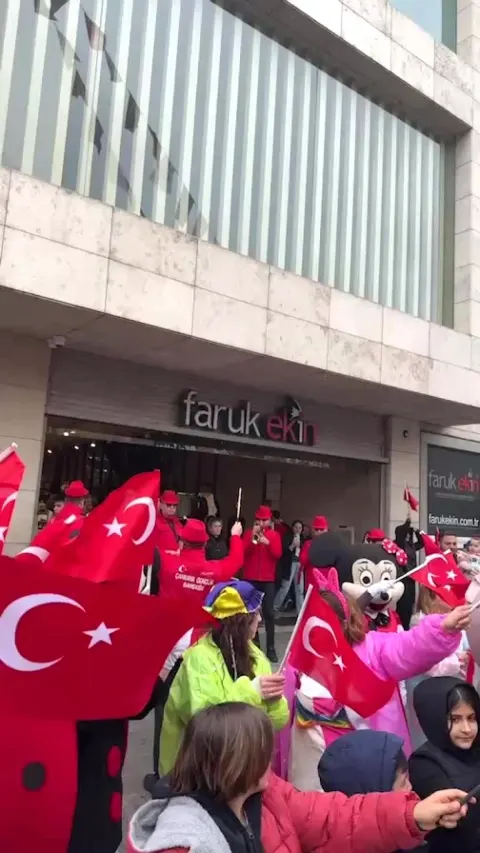 Çankaya'da 23 Nisan Coşkusu Bahçelievler'de Devam Ediyor