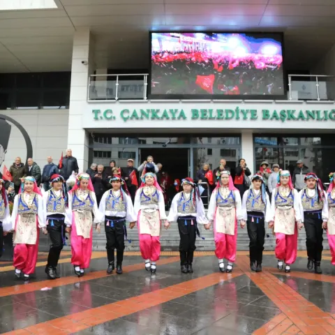 Çankaya'da 23 Nisan Coşkusu: 106. Yılda Atatürk'ün İzinde Kutlama