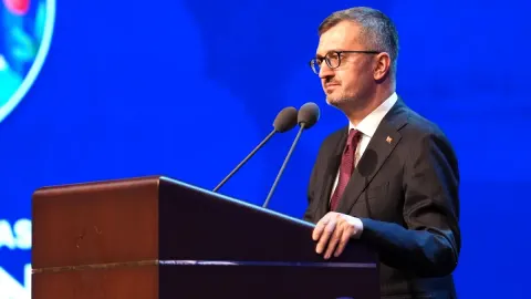 İletişim Başkanı Duran: "Çocukların Neşe ve Sevinci Aynı Dili Konuşur"
