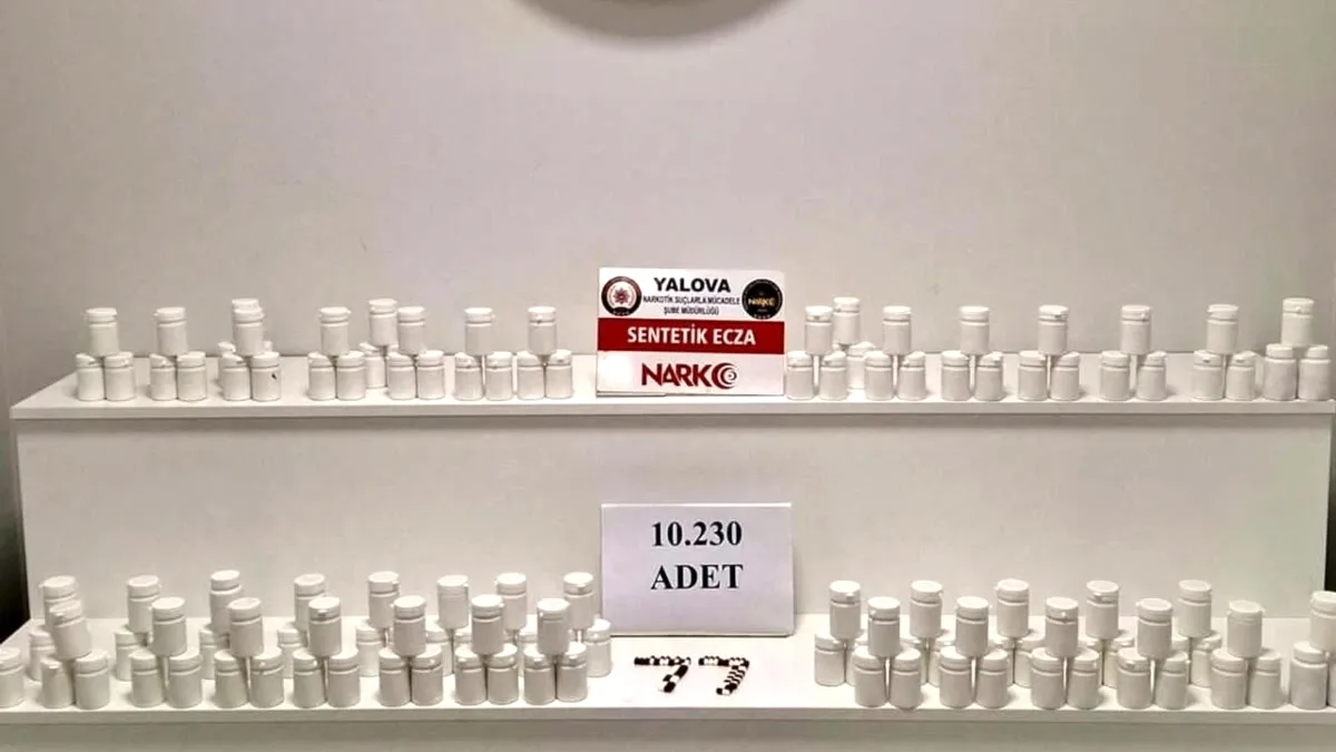 Yalova'da 10.230 Uyuşturucu Hap Ele Geçirildi: 2 Kişi Tutuklandı Yalova'da 10.230 Uyuşturucu Hap Ele Geçirildi: 2 Kişi Tutuklandı