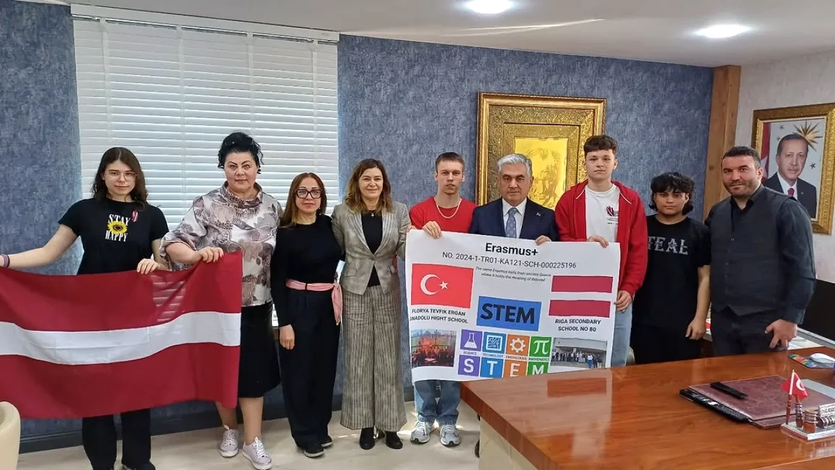 Letonya'dan Bakırköy'e Erasmus Ziyareti: Gençler Kültür Köprüsü Kurdu Letonya'dan Bakırköy'e Erasmus Ziyareti: Gençler Kültür Köprüsü Kurdu