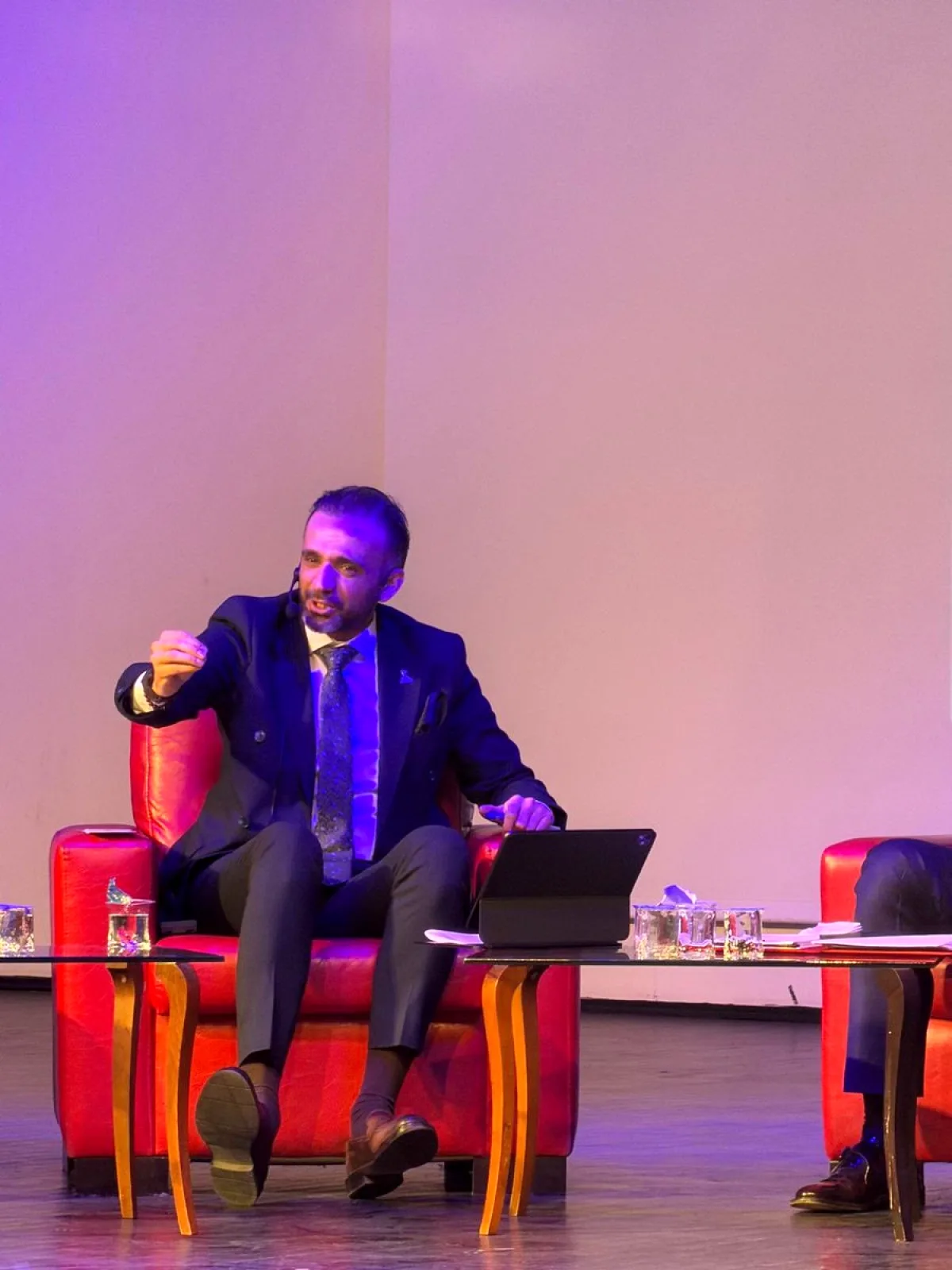 BÜROKON 2026'da Ofis Profesyonellerinin Geleceği Konuşuldu BÜROKON 2026'da Ofis Profesyonellerinin Geleceği Konuşuldu