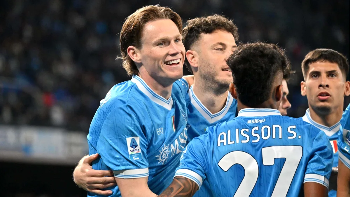 Napoli, Cremonese'yi 4-0 Mağlup Etti | Serie A'da Fırtına Gibi Napoli, Cremonese'yi 4-0 Mağlup Etti | Serie A'da Fırtına Gibi