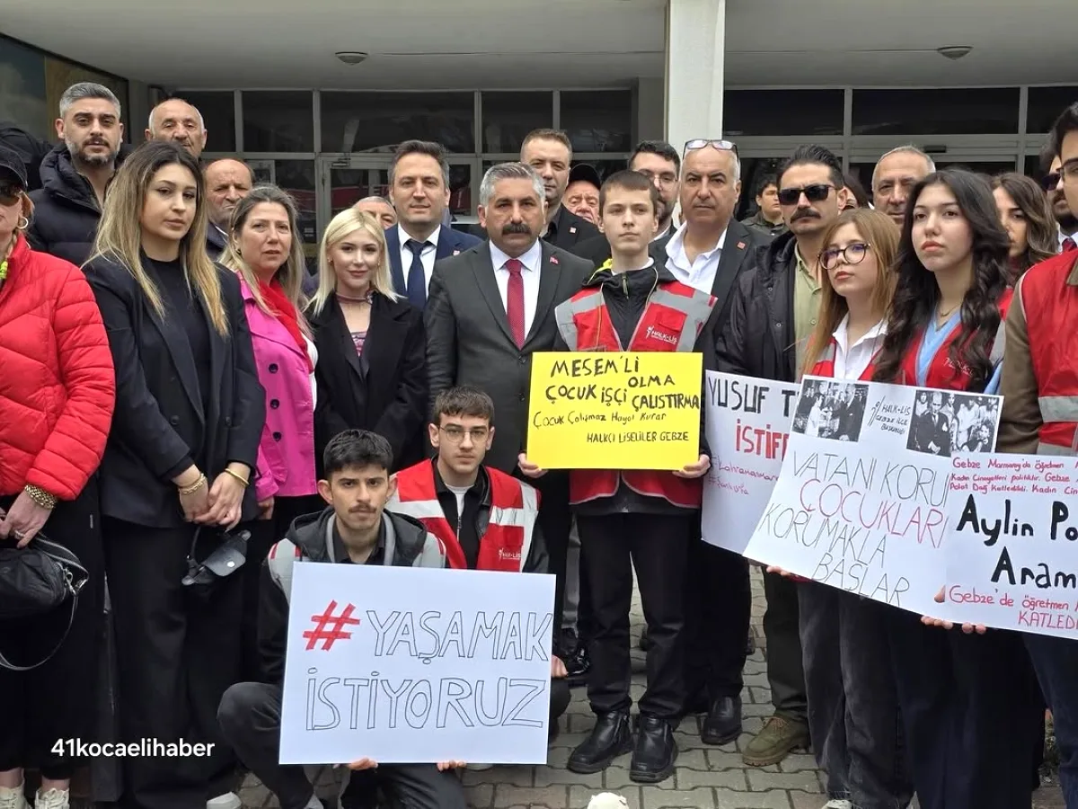 Gebze CHP'den 23 Nisan'da Sessiz Eylem: Çocuklar İçin 23 Maddelik Manifesto Gebze CHP'den 23 Nisan'da Sessiz Eylem: Çocuklar İçin 23 Maddelik Manifesto