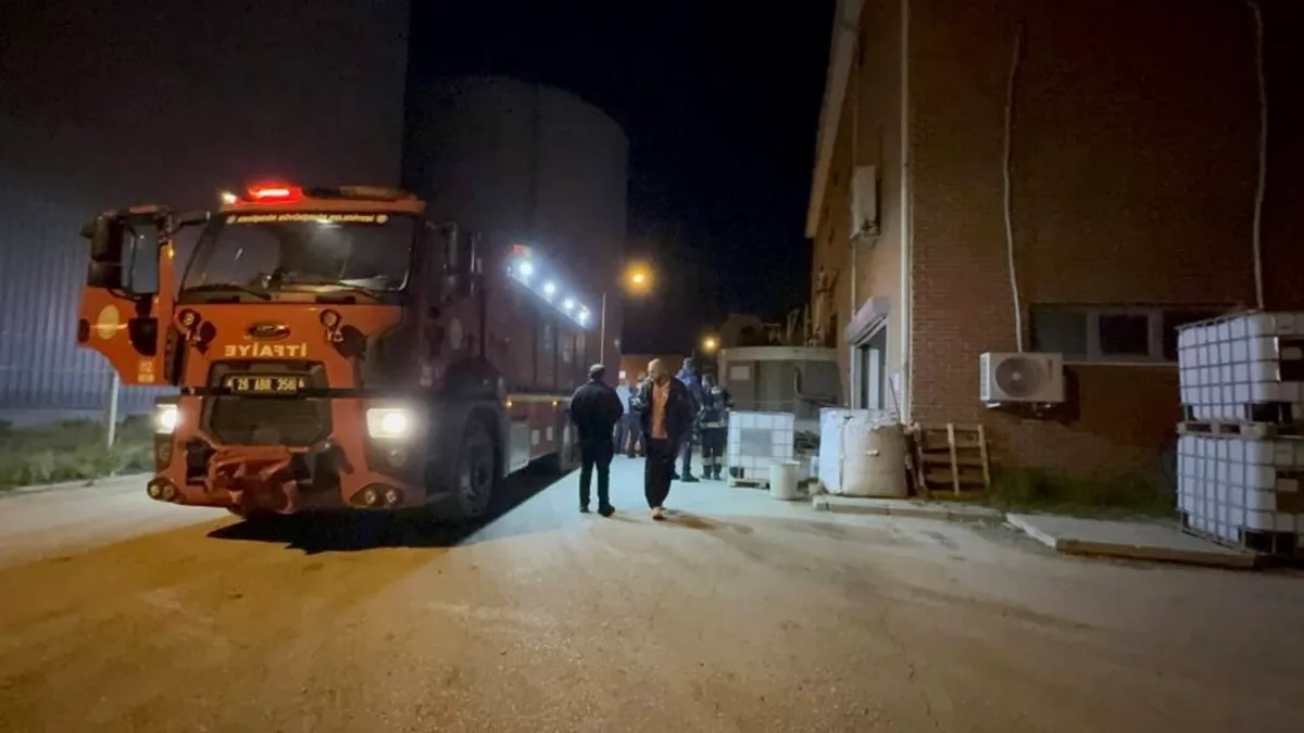 Eskişehir'de Su Arıtma Tesisinde Elektrik Panosu Yangını: İtfaiye Hızlı Müdahale Etti Eskişehir'de Su Arıtma Tesisinde Elektrik Panosu Yangını: İtfaiye Hızlı Müdahale Etti