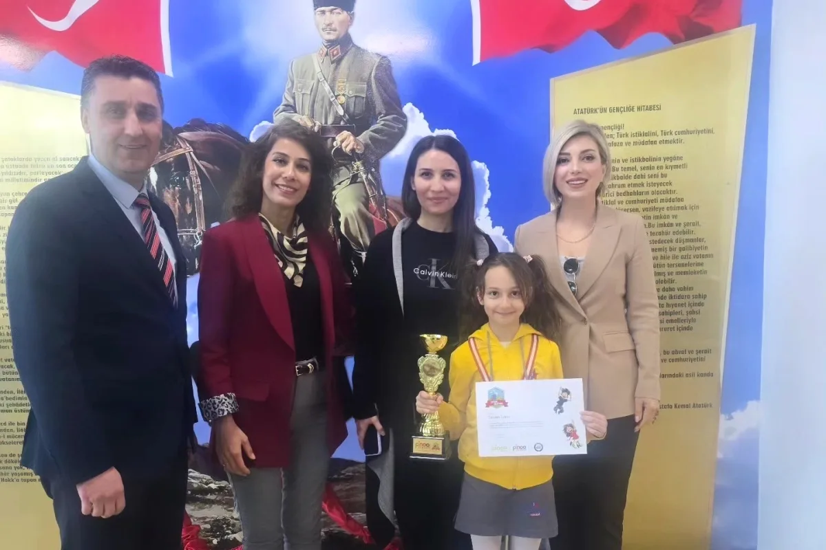 Yalova Uzmanlar Koleji Öğrencisinden Robotik Kodlama Başarısı Yalova Uzmanlar Koleji Öğrencisinden Robotik Kodlama Başarısı