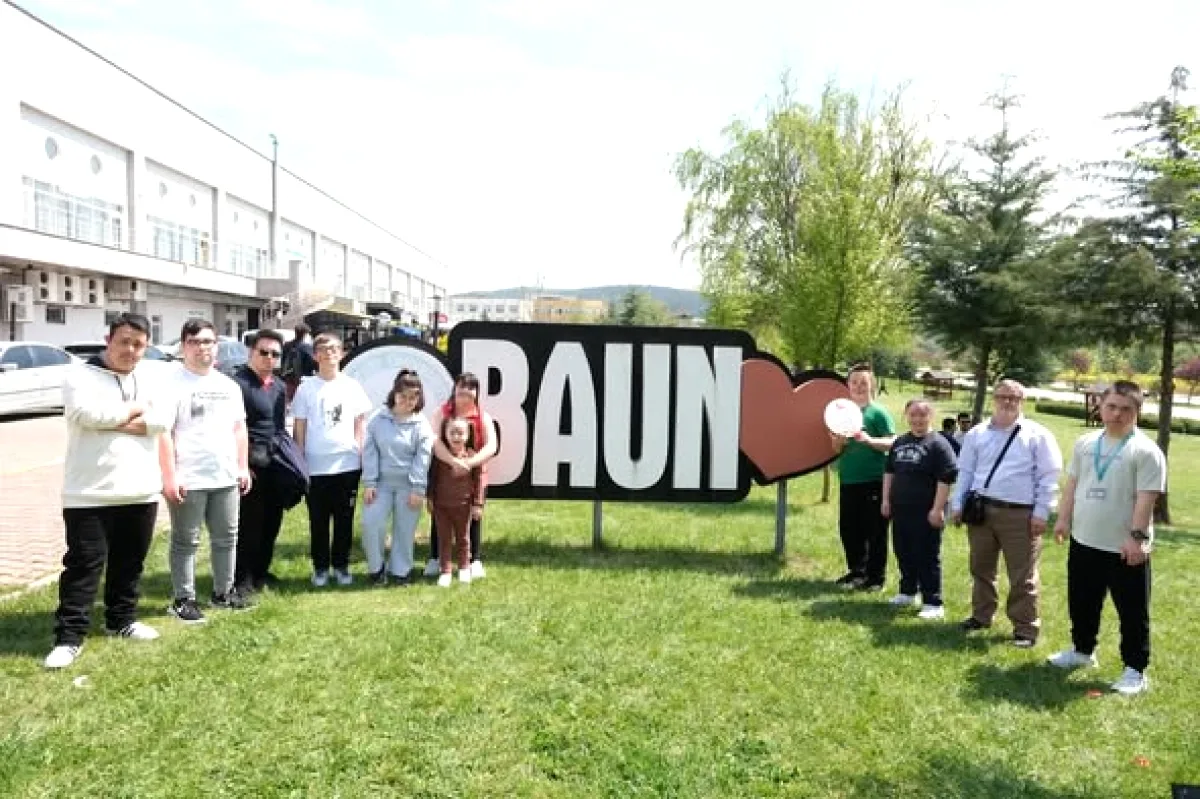 Balıkesir'de Down Sendromu Farkındalığı İçin Sanat ve Oyun Buluşması Balıkesir'de Down Sendromu Farkındalığı İçin Sanat ve Oyun Buluşması