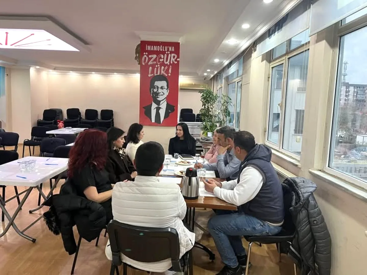 CHP'den Ataşehir'de Onursal Adıgüzel'e Destek Buluşması CHP'den Ataşehir'de Onursal Adıgüzel'e Destek Buluşması