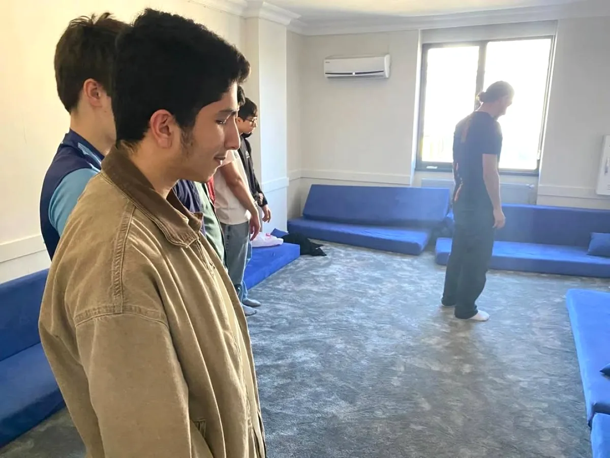 AGD Bağcılar'da Gençler Malcolm X Karavan Grubu'nda Buluştu AGD Bağcılar'da Gençler Malcolm X Karavan Grubu'nda Buluştu