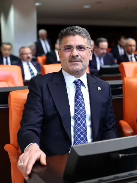 Tapu ve Kamu Personel Kanununda Değişiklik Teklifi TBMM'de Görüşülüyor