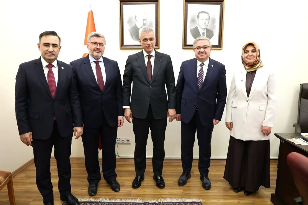 İhsaniye Hastanesi İçin Ankara'da Kritik Görüşme İhsaniye Hastanesi İçin Ankara'da Kritik Görüşme