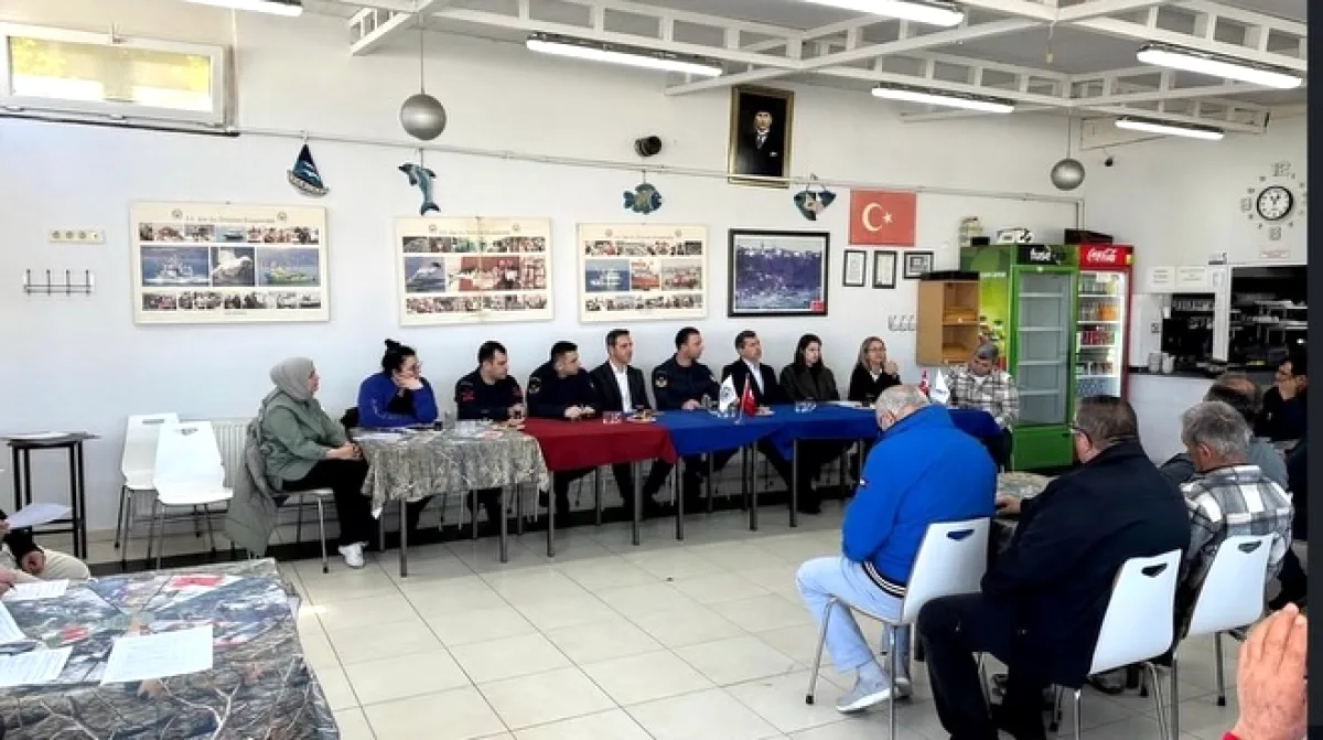 Şile'de Sezon Sonu Balıkçılık Bilgilendirme Toplantısı Şile'de Sezon Sonu Balıkçılık Bilgilendirme Toplantısı