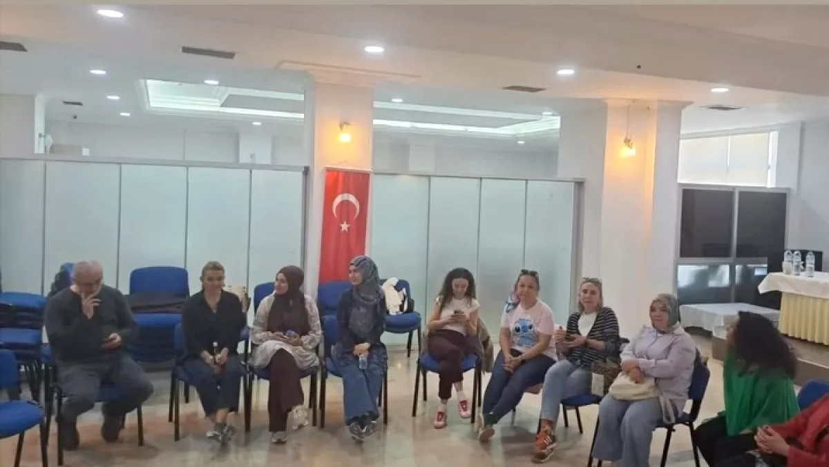 Yalova'da Öğretmenler Müzik ve Hareket Atölyesi İle Gelişimlerini Tamamladı Yalova'da Öğretmenler Müzik ve Hareket Atölyesi İle Gelişimlerini Tamamladı