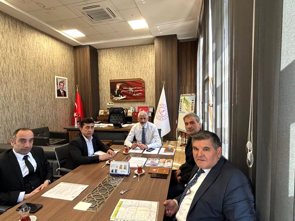 Çatalca'da Eğitim Projesi Değerlendirmesi Yapıldı Çatalca'da Eğitim Projesi Değerlendirmesi Yapıldı