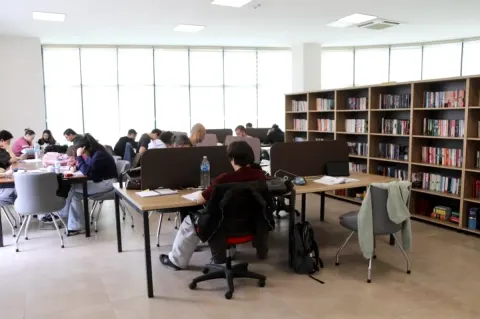 Çankaya'da 7/24 Kütüphaneler: Öğrenci ve Gece Çalışanlara Ücretsiz Alan