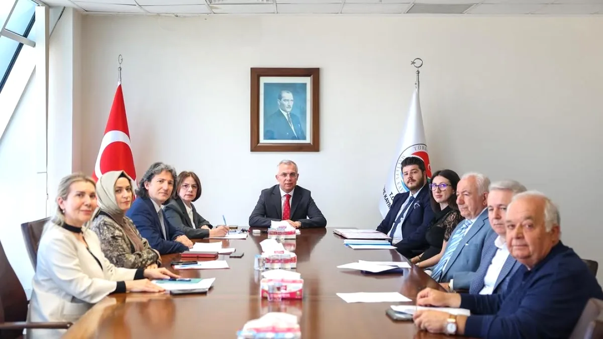 Maltepe'de Halk Sağlığı İçin Kritik Toplantı Maltepe'de Halk Sağlığı İçin Kritik Toplantı